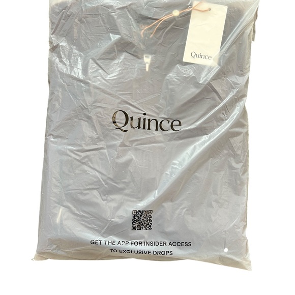 Quince Women’s Mongolian Cashmere Full Zip Hoodie L burgundy NWT - Picture 13 of 13